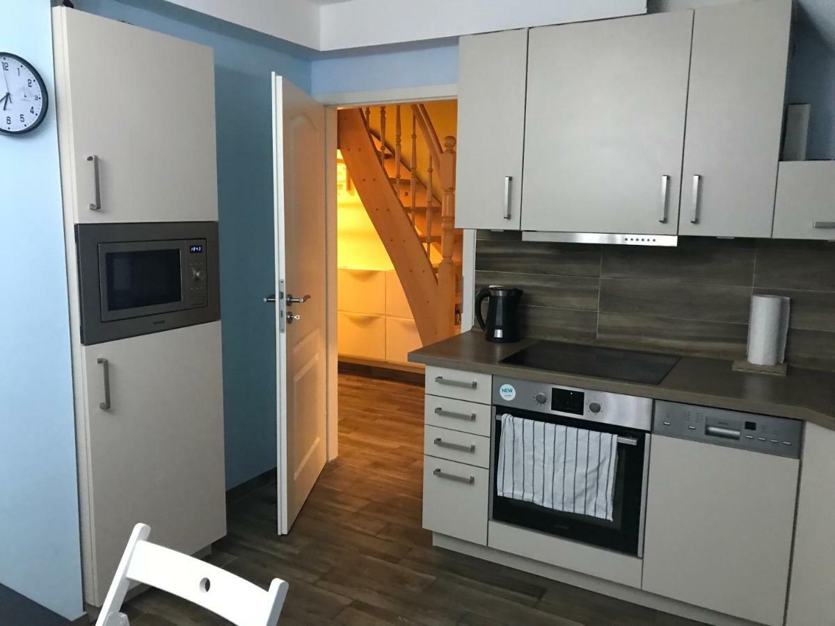 Ferienwohnung Am Uniklinik Lubecca Esterno foto